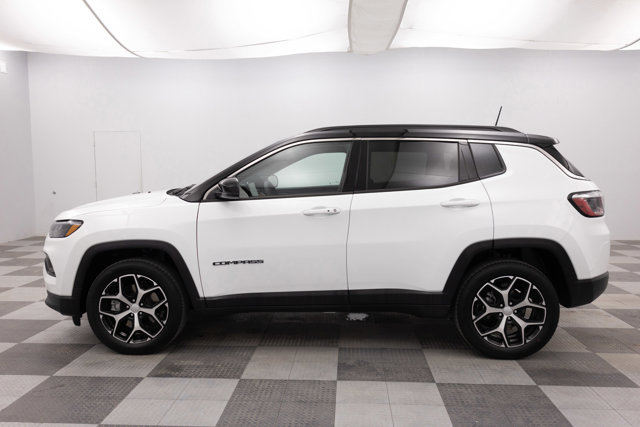 Used 2024 Jeep Compass Limited AWD/4WD image 6