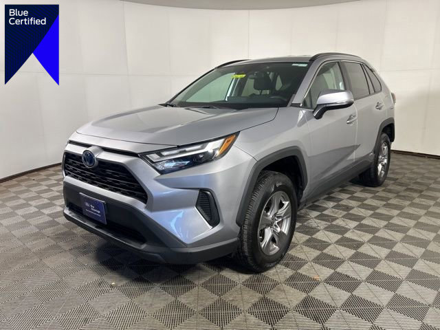 Used 2023 Toyota RAV4 LE AWD/4WD image 1