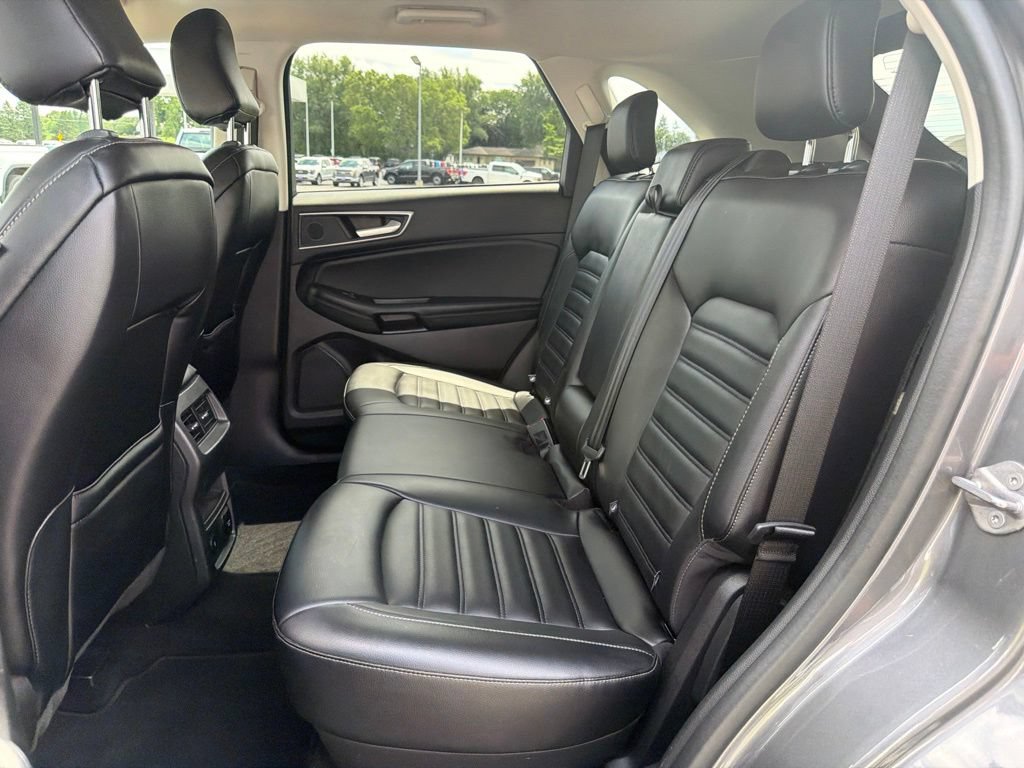 Certified 2024 Ford Edge SEL w/ Convenience Package AWD/4WD image 13