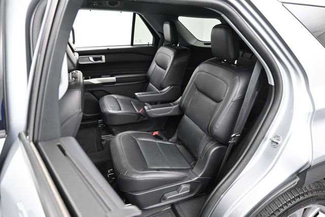 Certified 2023 Ford Explorer Limited w/ Equipment Group 301A AWD/4WD image 29
