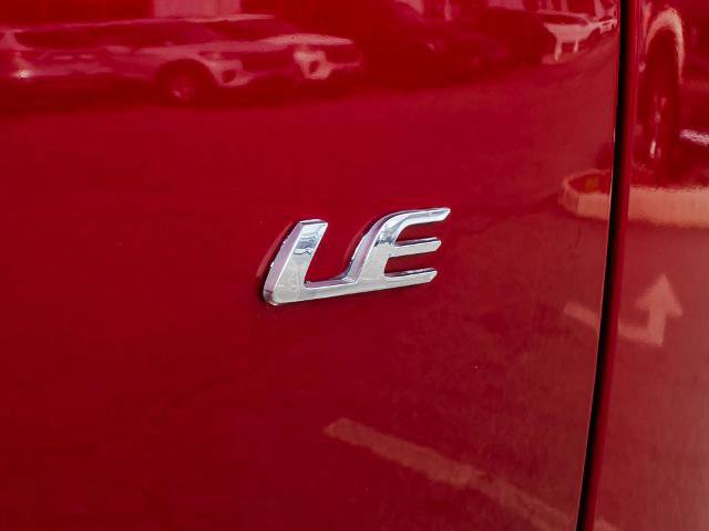 Used 2022 Toyota Corolla Cross LE image 11