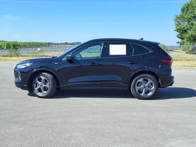 Certified 2023 Ford Escape ST-Line w/ Tech Pack #1 image 2