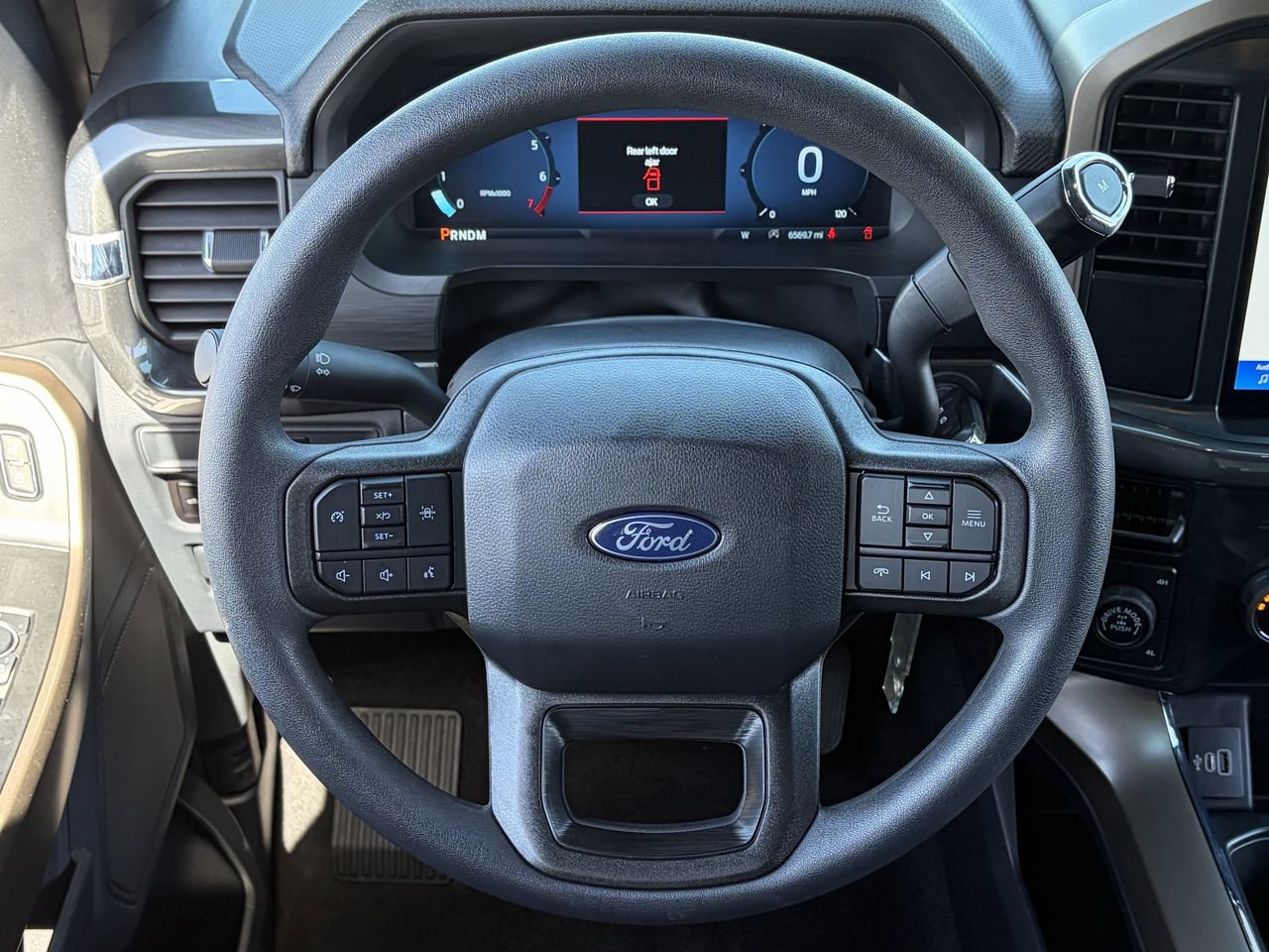 Certified 2025 Ford F150 STX w/ Equipment Group 201A FX4 AWD/4WD image 19