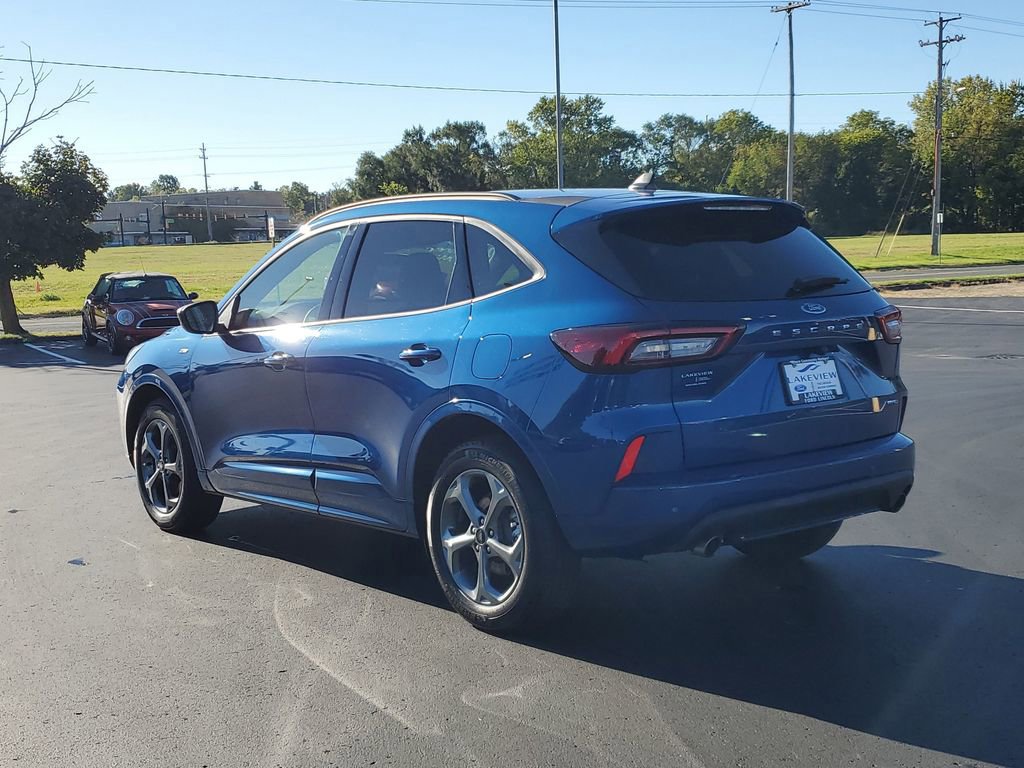 Certified 2023 Ford Escape ST-Line w/ Tech Pack #1 image 3