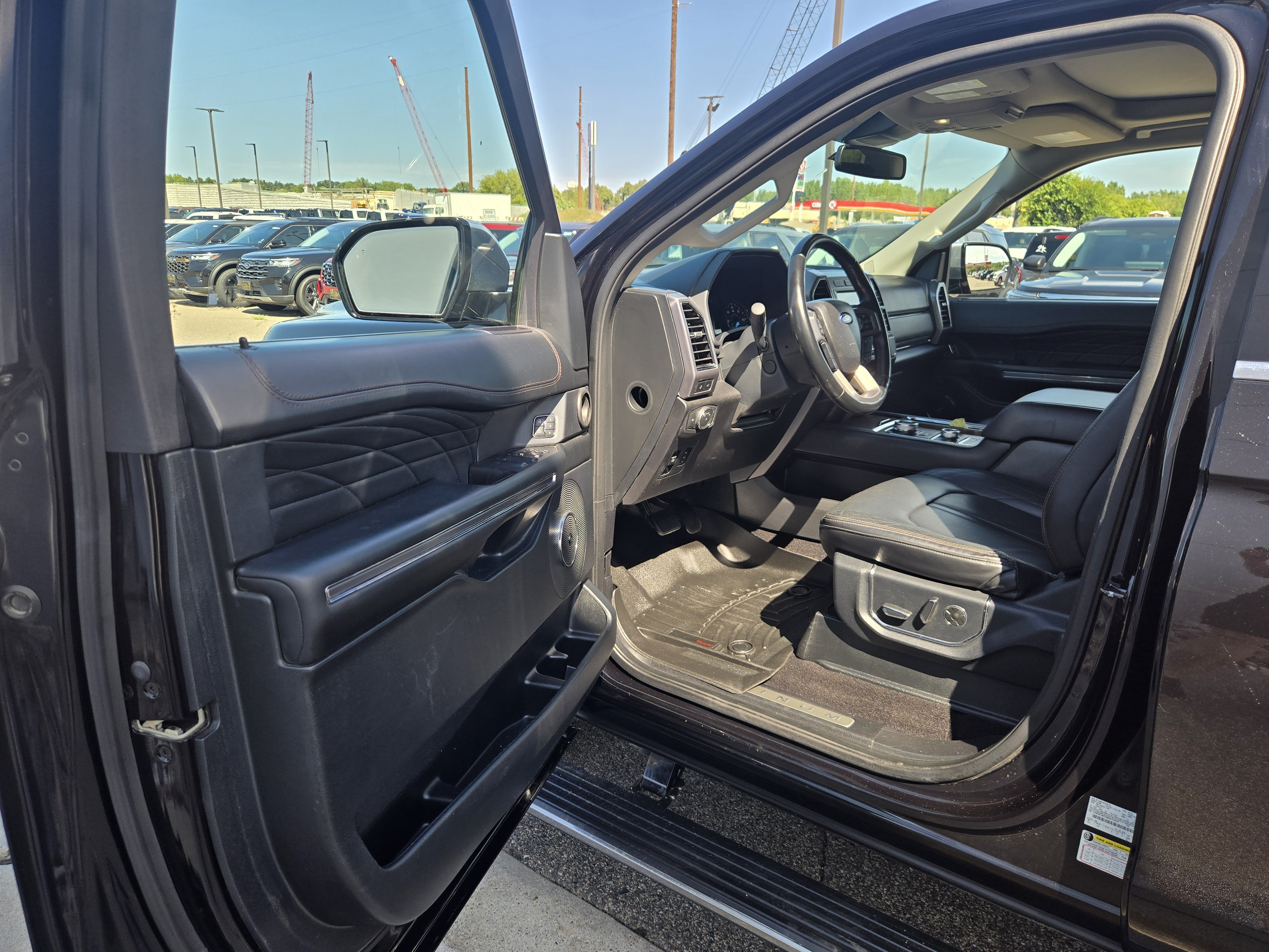 Certified 2021 Ford Expedition Max Platinum AWD/4WD image 11