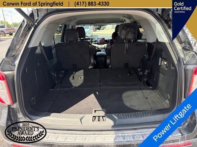 Certified 2022 Ford Explorer XLT w/ Equipment Group 202A AWD/4WD image 18