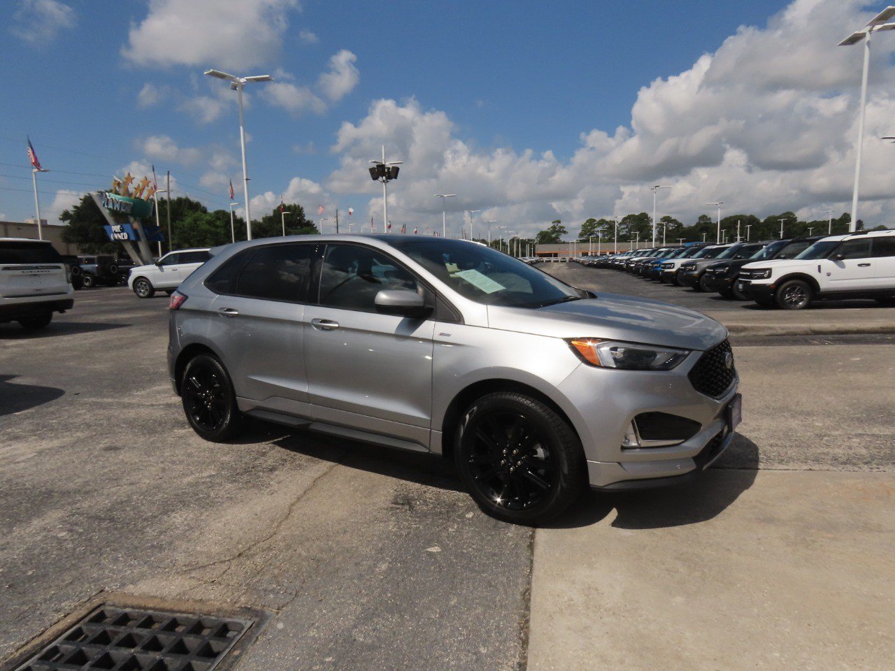 Certified 2023 Ford Edge ST-Line AWD/4WD image 6