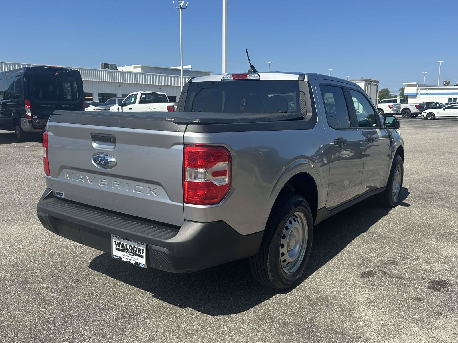 Certified 2023 Ford Maverick XL FWD image 6