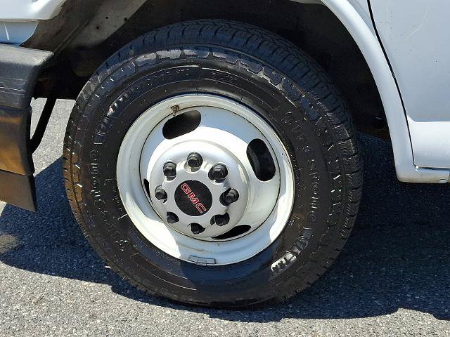 Used 2021 GMC Savana 3500 Extended w/ Power Convenience Package RWD image 9
