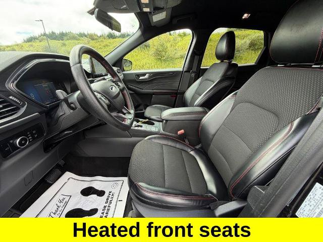 Certified 2025 Ford Escape ST-Line Select AWD/4WD image 16