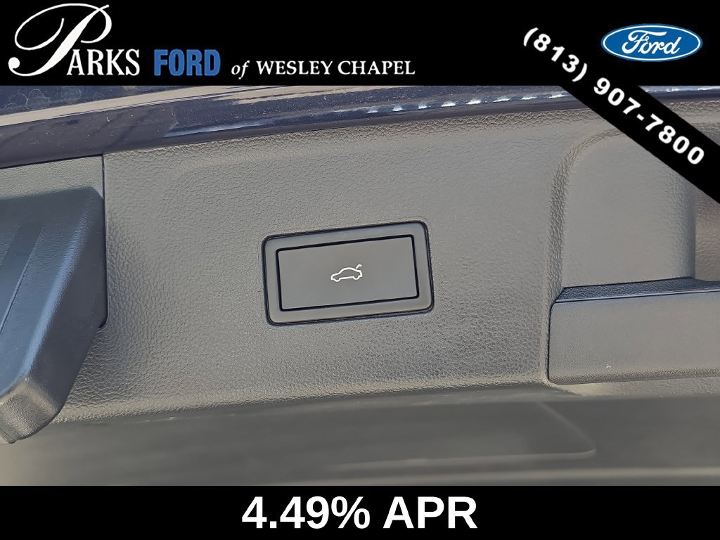 Used 2025 Volkswagen Atlas SE FWD image 10