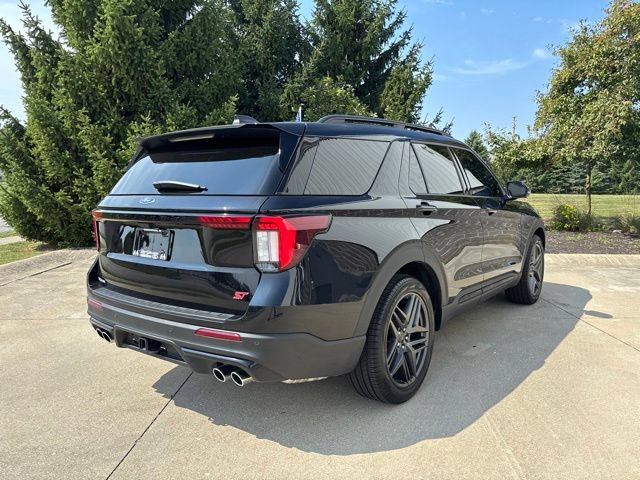 Certified 2026 Ford Explorer ST w/ Sun And Sound Package AWD/4WD image 8