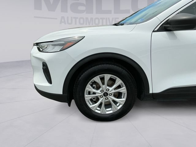 Certified 2024 Ford Escape Active FWD image 9