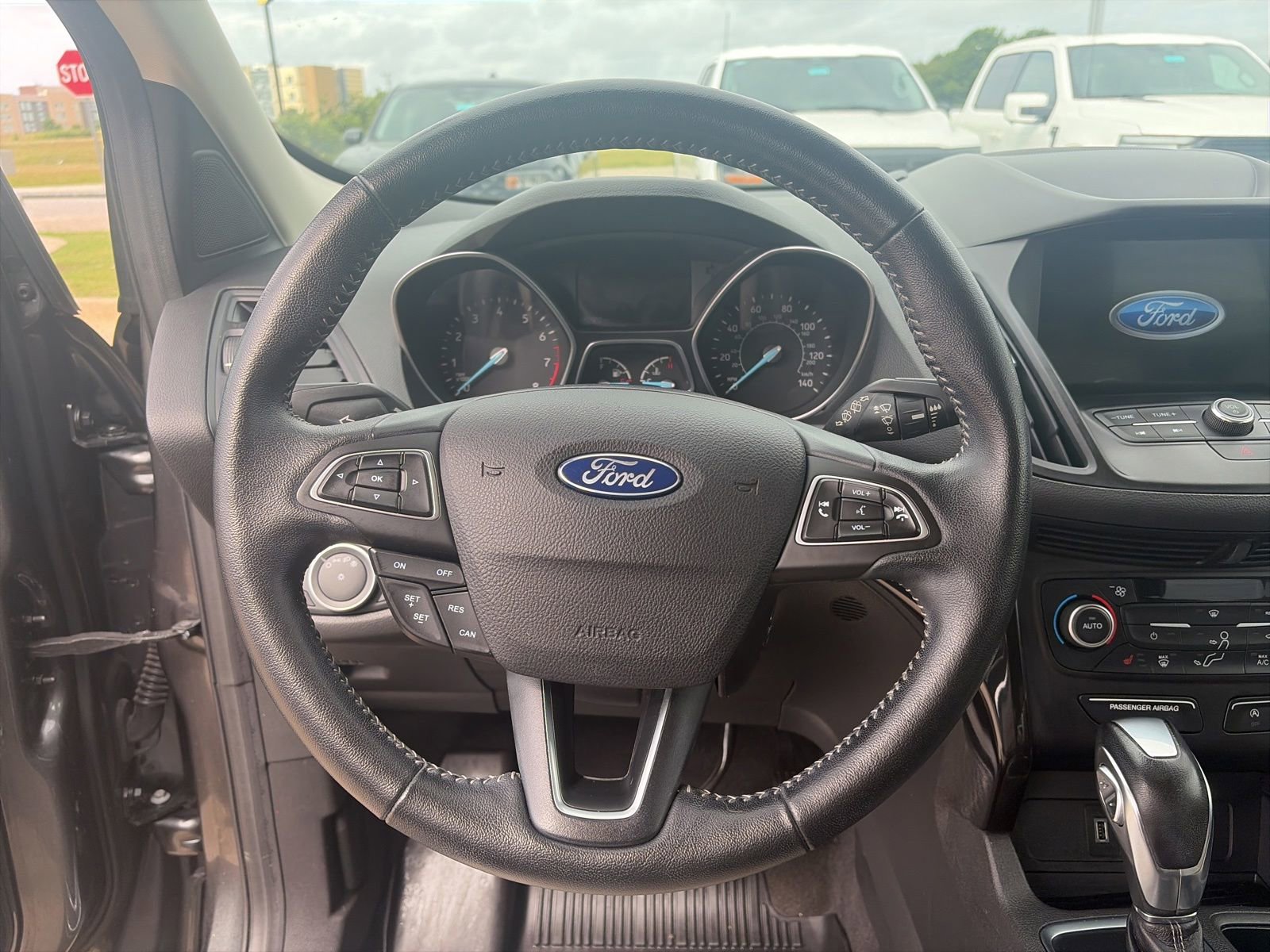 Certified 2019 Ford Escape SEL FWD image 19