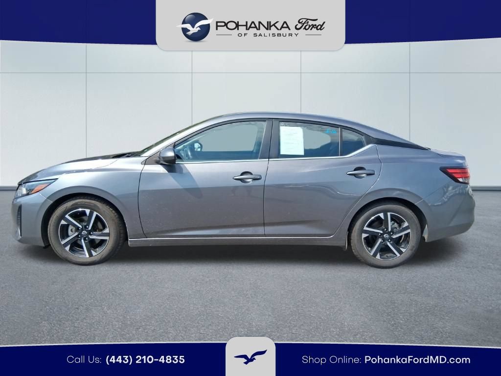 Used 2025 Nissan Sentra SV FWD image 8