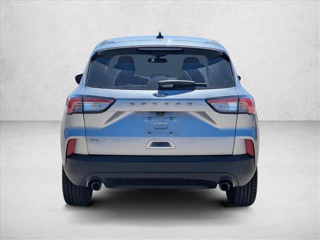 Certified 2022 Ford Escape SE w/ SE Sport Appearance Package image 4