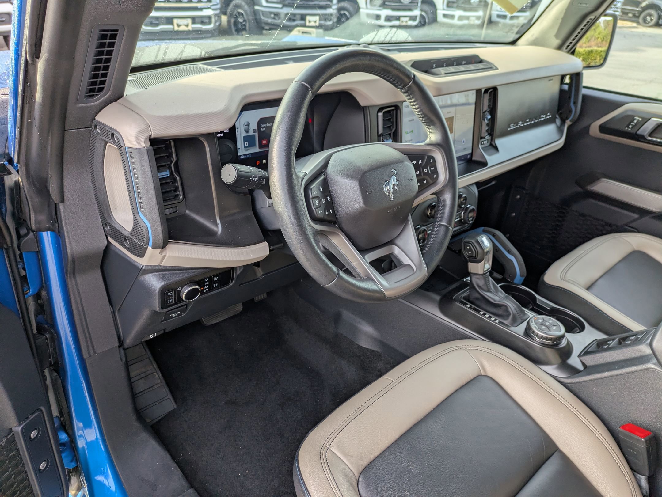 Certified 2023 Ford Bronco Wildtrak image 14