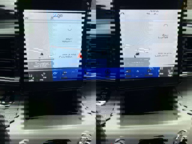 Certified 2022 Ford Explorer XLT w/ Equipment Group 202A image 13