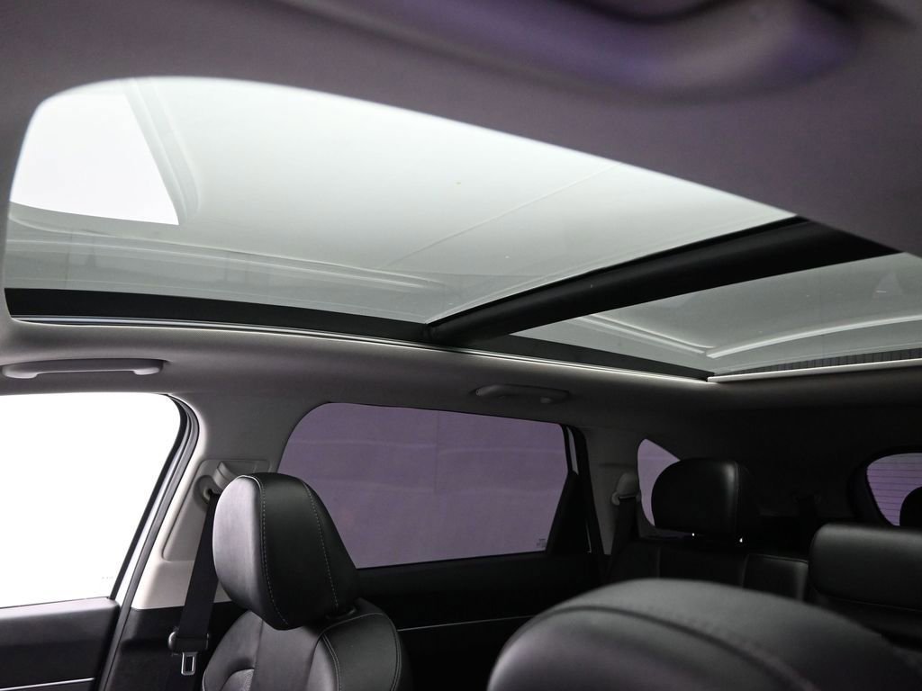 Used 2023 Kia Sorento S w/ Panoramic Sunroof Package image 40
