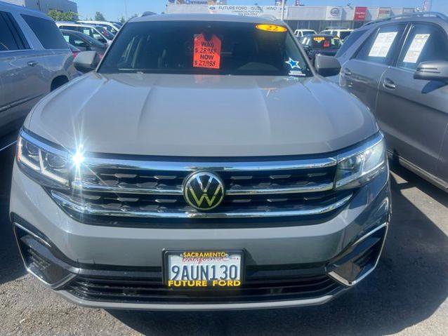 Used 2022 Volkswagen Atlas Cross Sport SEL R-Line AWD/4WD image 2
