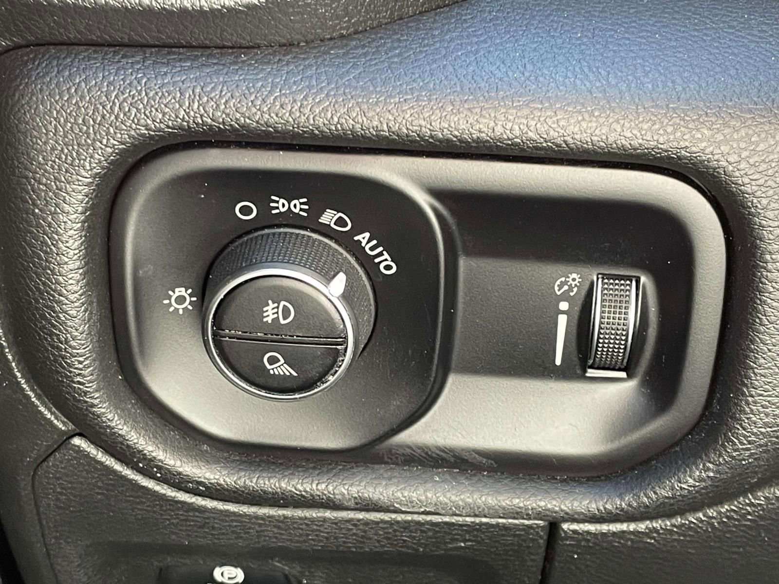 Used 2024 RAM 1500 Big Horn image 28