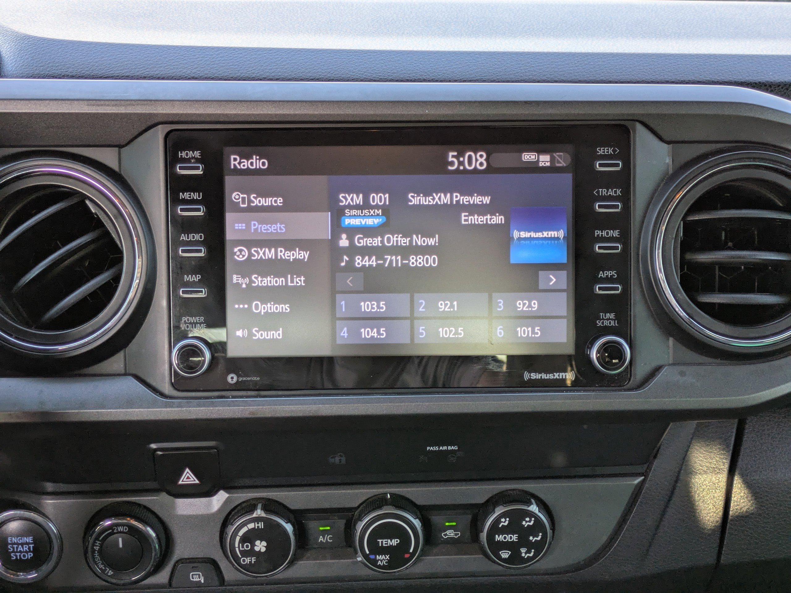 Used 2020 Toyota Tacoma TRD Sport image 17