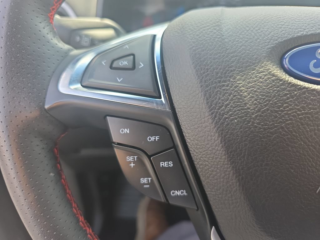 Certified 2023 Ford Edge ST-Line AWD/4WD image 27