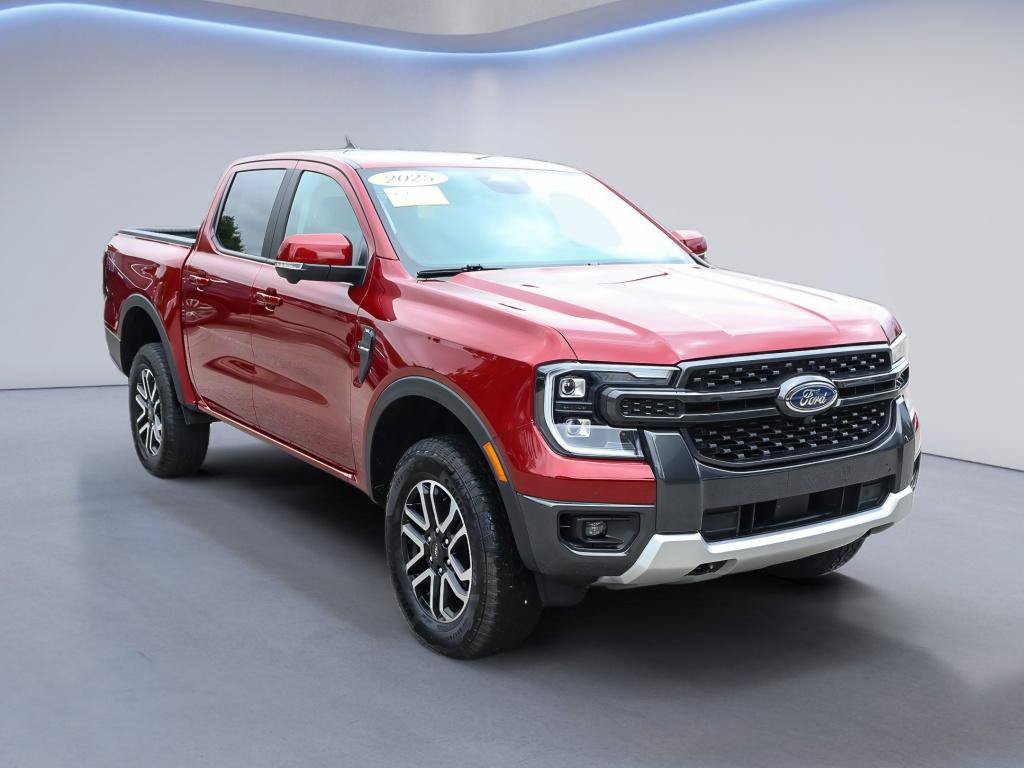 Certified 2025 Ford Ranger Lariat w/ FX4 Off-Road Package AWD/4WD image 9