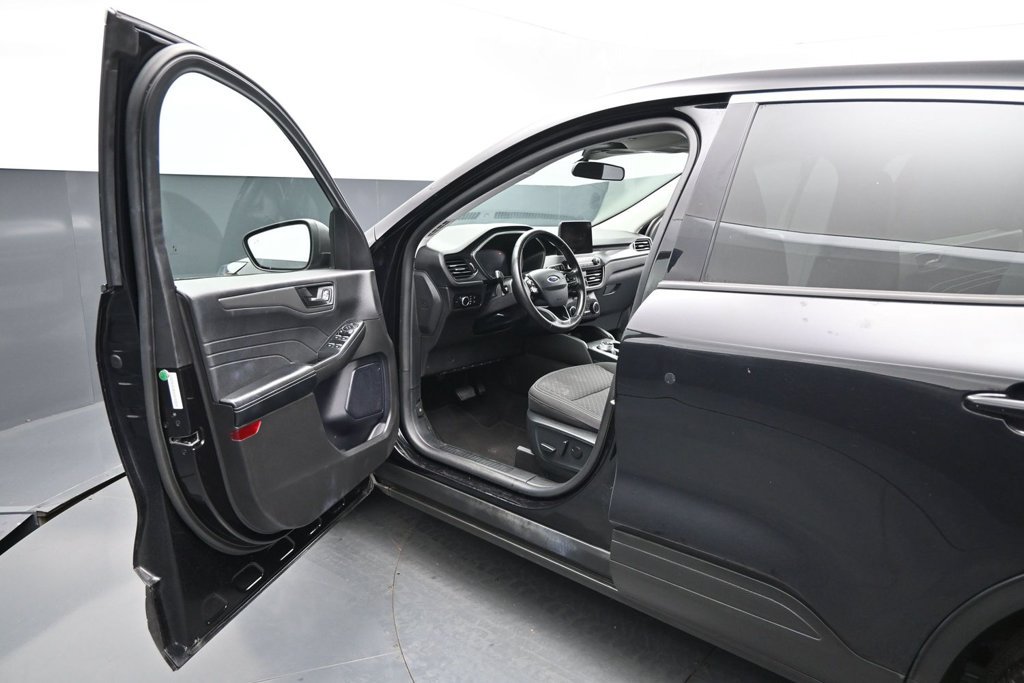 Certified 2024 Ford Escape Active FWD image 9