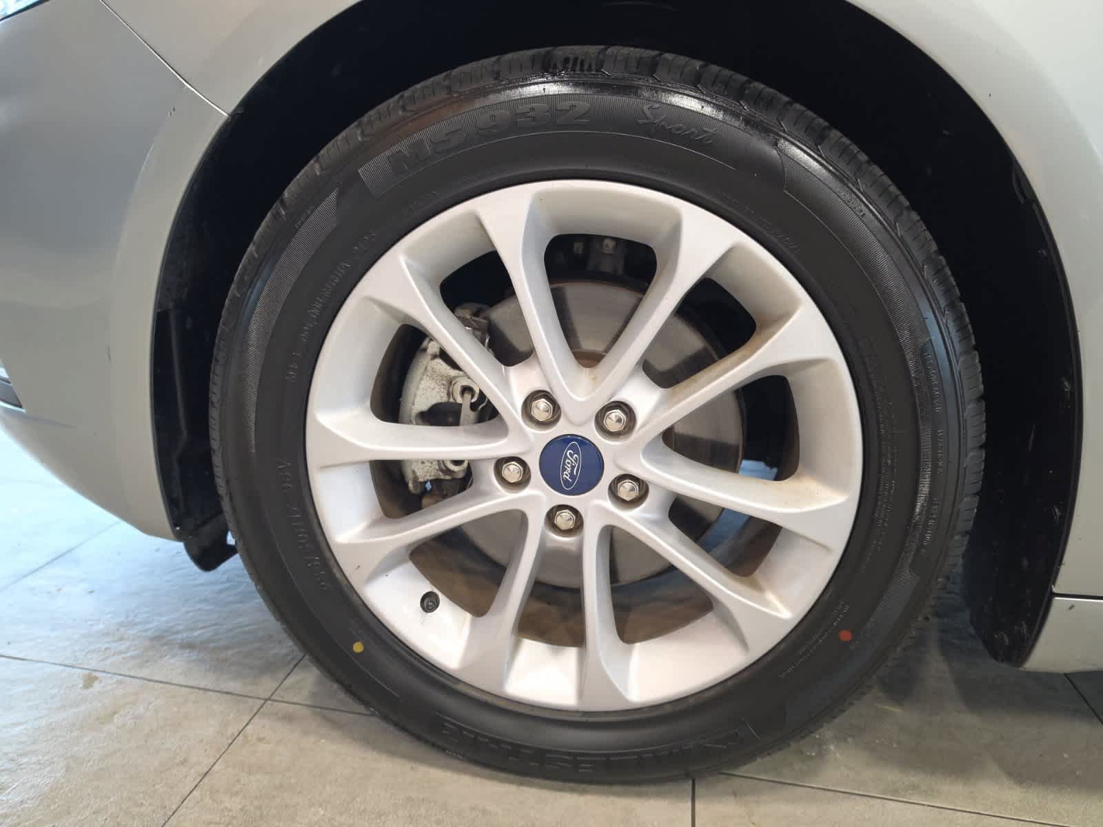 Certified 2020 Ford Fusion SE FWD image 15