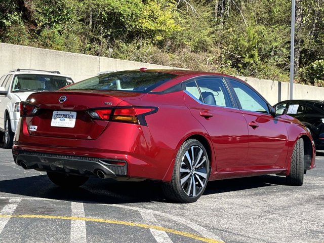 Used 2020 Nissan Altima 2.5 SR FWD image 3