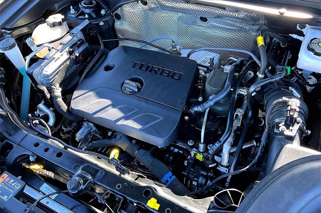 Used 2022 Chevrolet TrailBlazer RS w/ Technology Package image 34