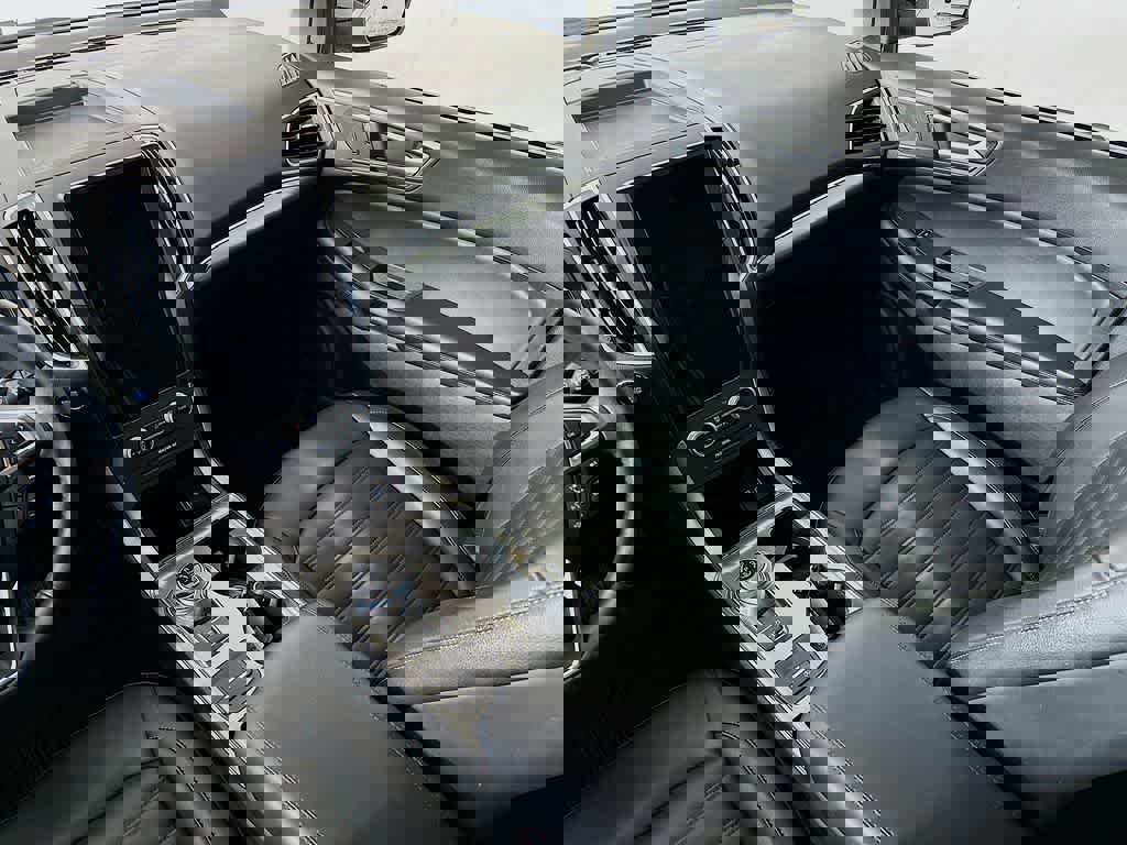 Certified 2022 Ford Edge SEL w/ Convenience Package image 14