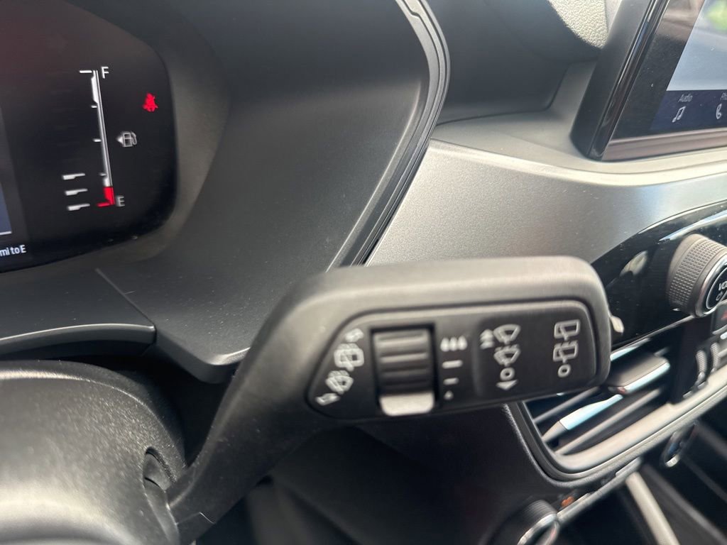 Certified 2023 Ford Escape Active AWD/4WD image 28