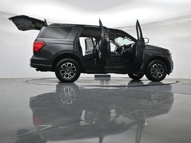 Certified 2024 Ford Expedition XLT AWD/4WD image 57