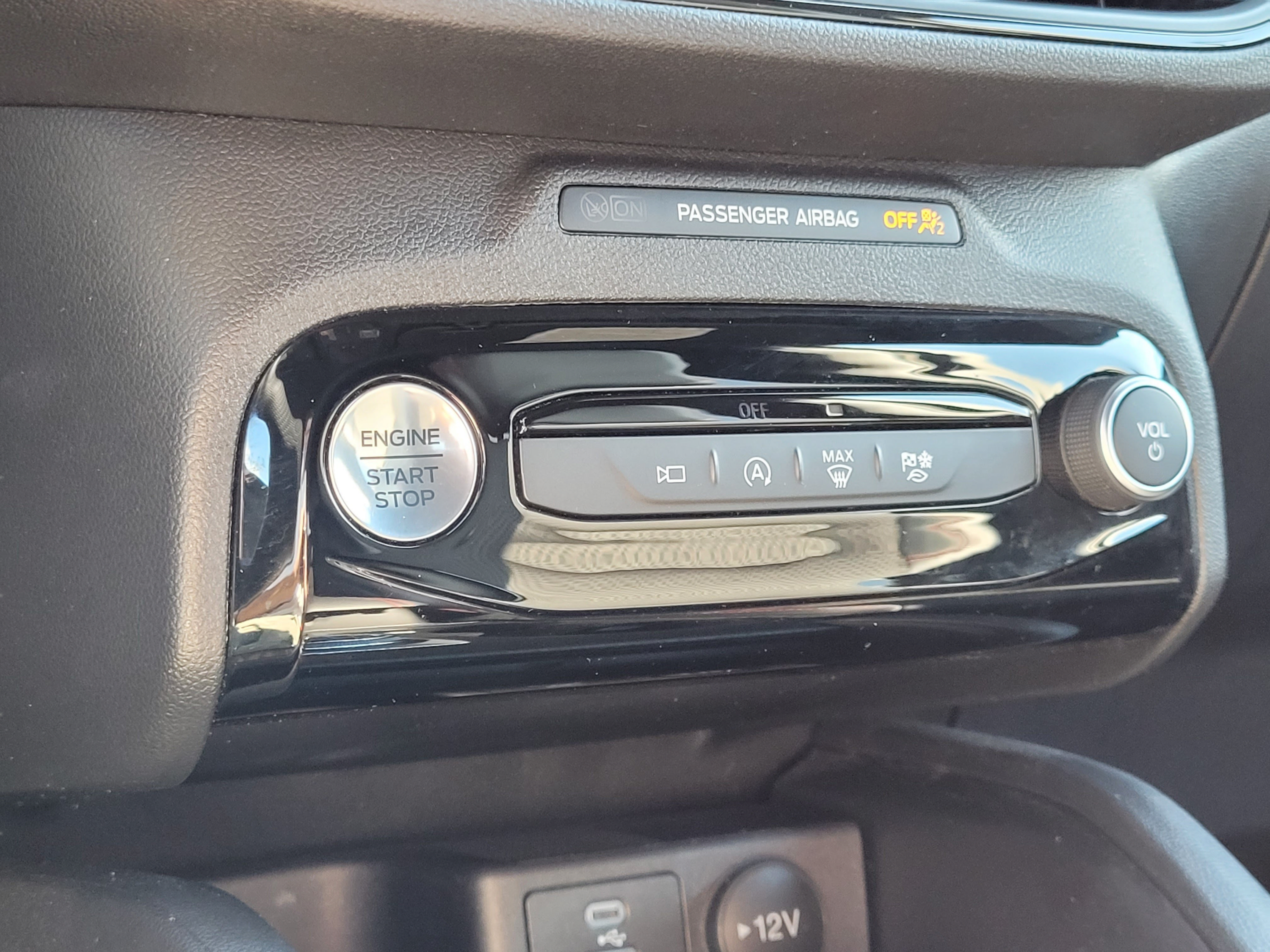 Certified 2023 Ford Escape ST-Line Select w/ Tech Pack #2 AWD/4WD image 22
