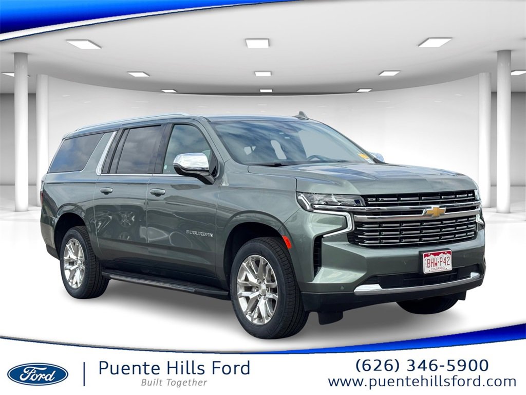 Used 2023 Chevrolet Suburban Premier image 1