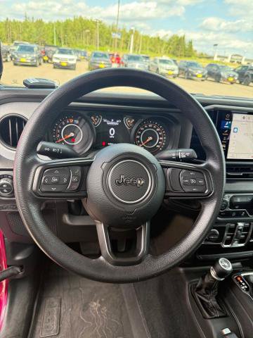Used 2024 Jeep Gladiator Sport AWD/4WD image 19