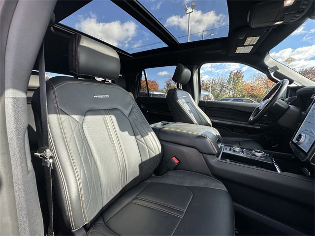 Certified 2024 Ford Expedition Max Platinum image 35