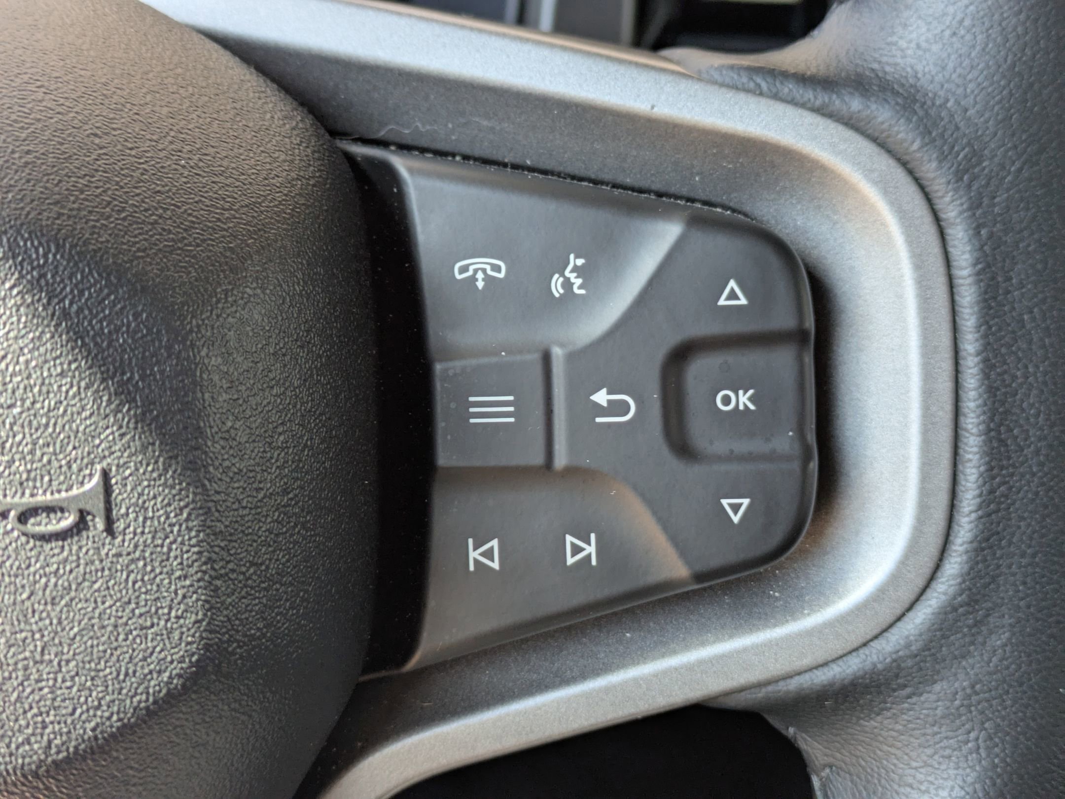 Certified 2025 Ford Bronco Badlands image 16