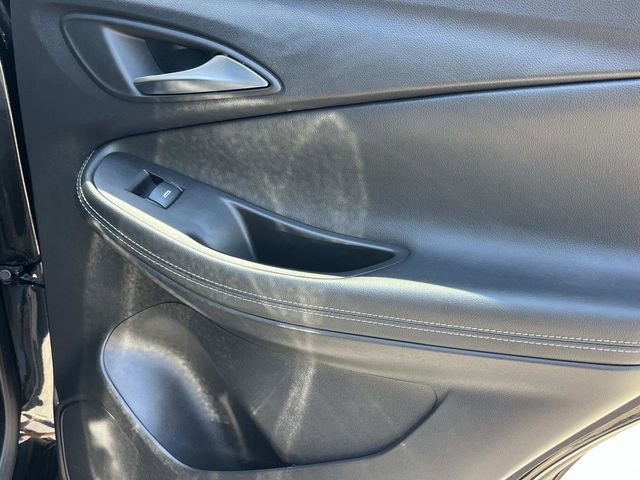 Used 2025 Buick Encore GX Preferred FWD image 25