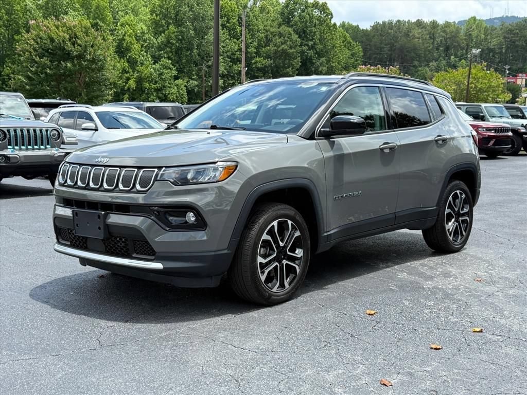 Used 2022 Jeep Compass Limited AWD/4WD image 8