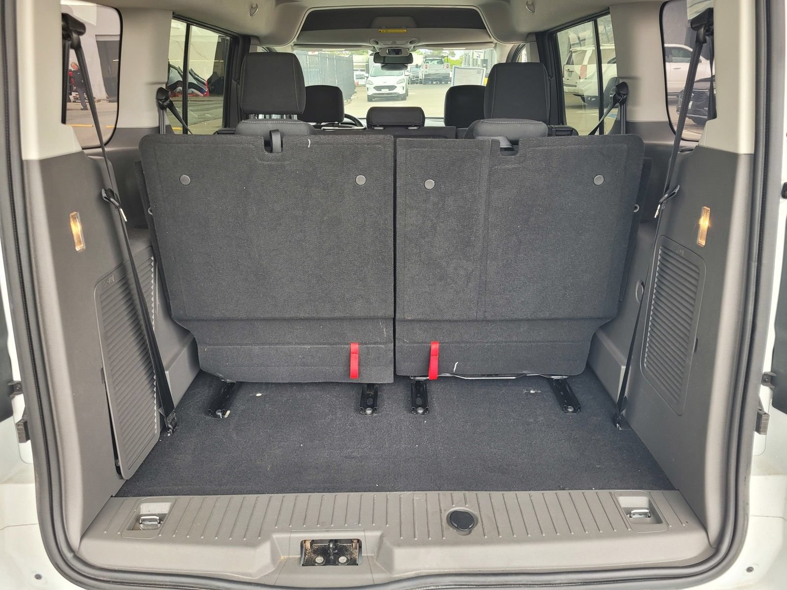 Certified 2023 Ford Transit Connect XLT FWD image 29