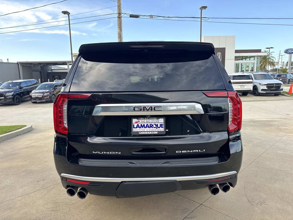 Used 2023 GMC Yukon XL Denali RWD image 8