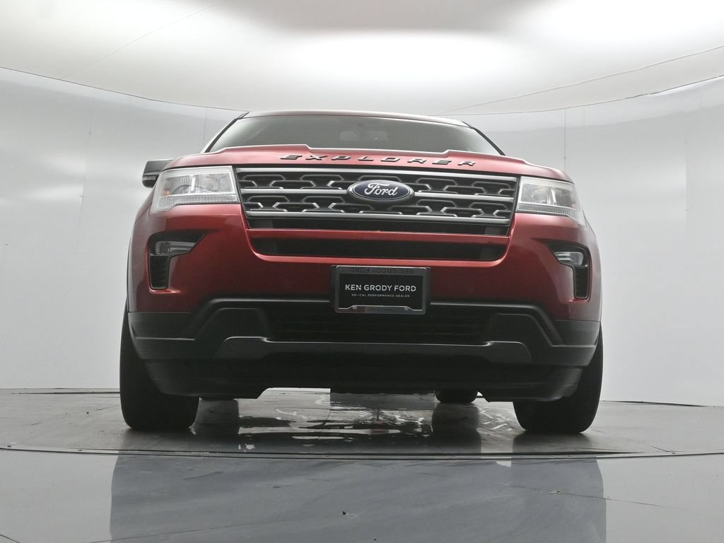 Certified 2019 Ford Explorer XLT w/ Equipment Group 202A FWD image 46