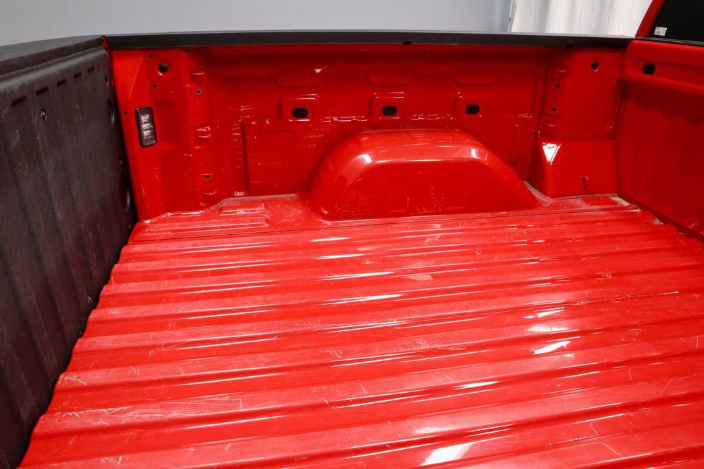 Used 2024 Chevrolet Silverado 1500 LT image 15