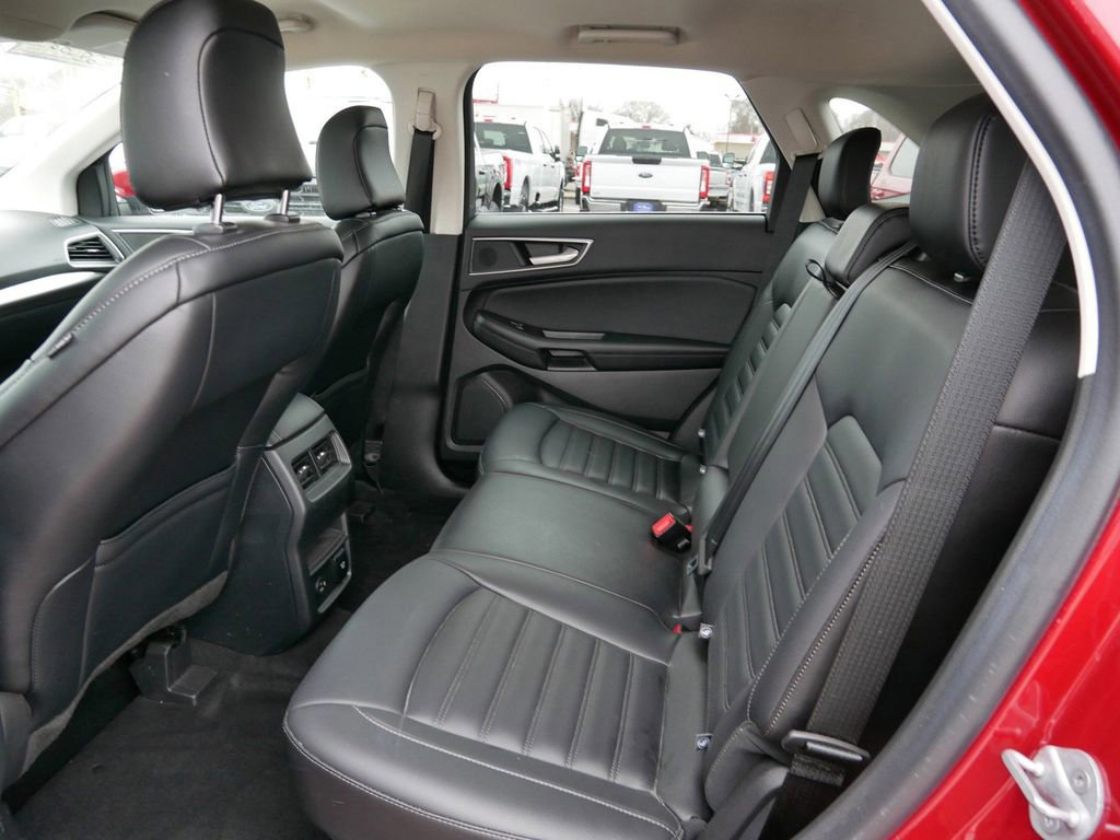 Certified 2022 Ford Edge SEL w/ Convenience Package image 12