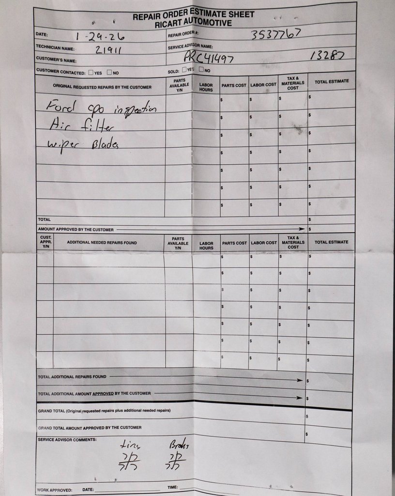 Used 2025 Kia Soul LX w/ LX Technology Package image 4