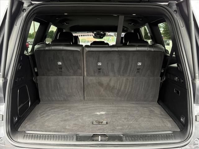Used 2022 Jeep Wagoneer Series III AWD/4WD image 16