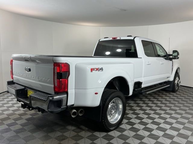 Certified 2025 Ford F450 Lariat w/ FX4 Off-Road Package AWD/4WD image 4